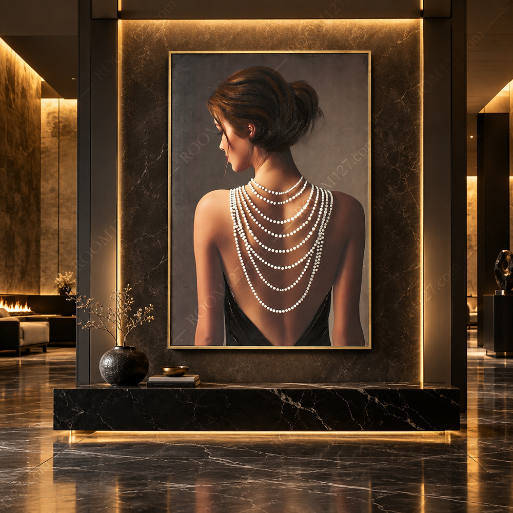 Modern light luxury style Pearl Waterfall elegant retro Hepburn style naked back goddess semi-three-dimensional real object decorative painting is suitable for hotels and entrance halls